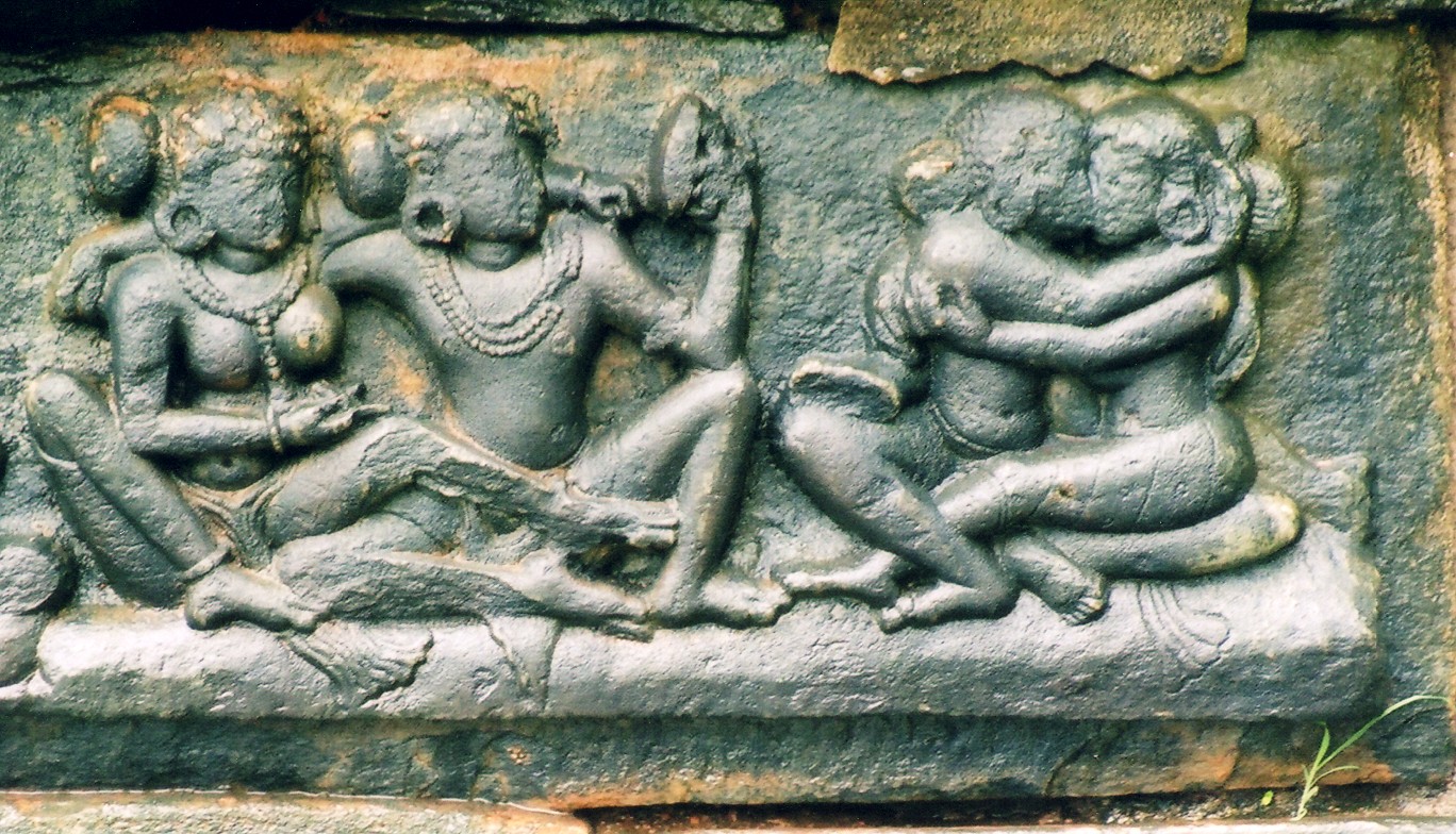 erotic_sculpture1_at_tripurantakesvara_temple_in_balligavi